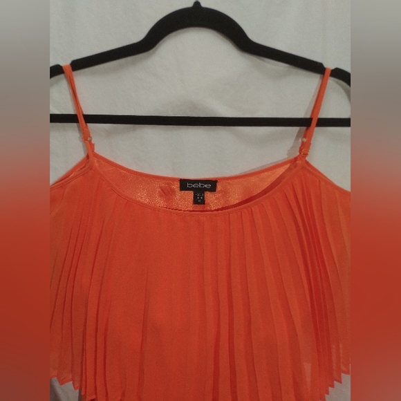 bebe Pleated Tiered Shogun Escape Dress Orange Color Size XS - Picture 3 of 4